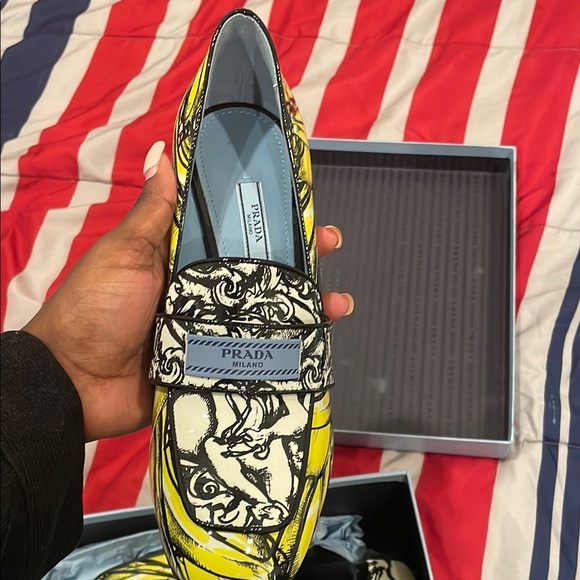 Prada Milano White Box - Picture 5 of 6